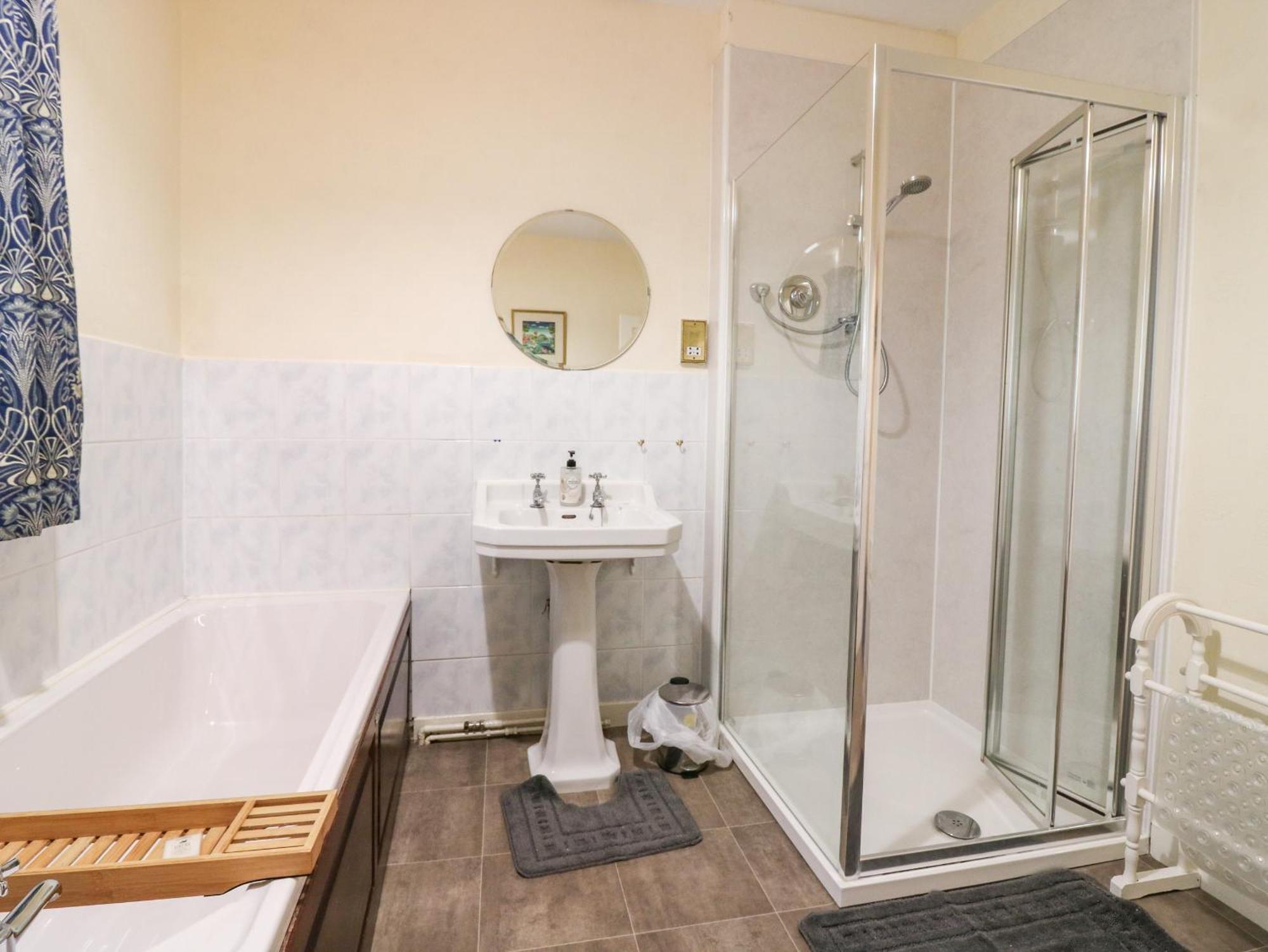 North Lodge Форфар Екстериор снимка